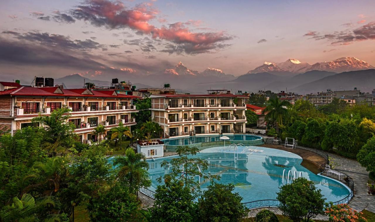 Hotel Jal Mahal Pokhara Kültér fotó